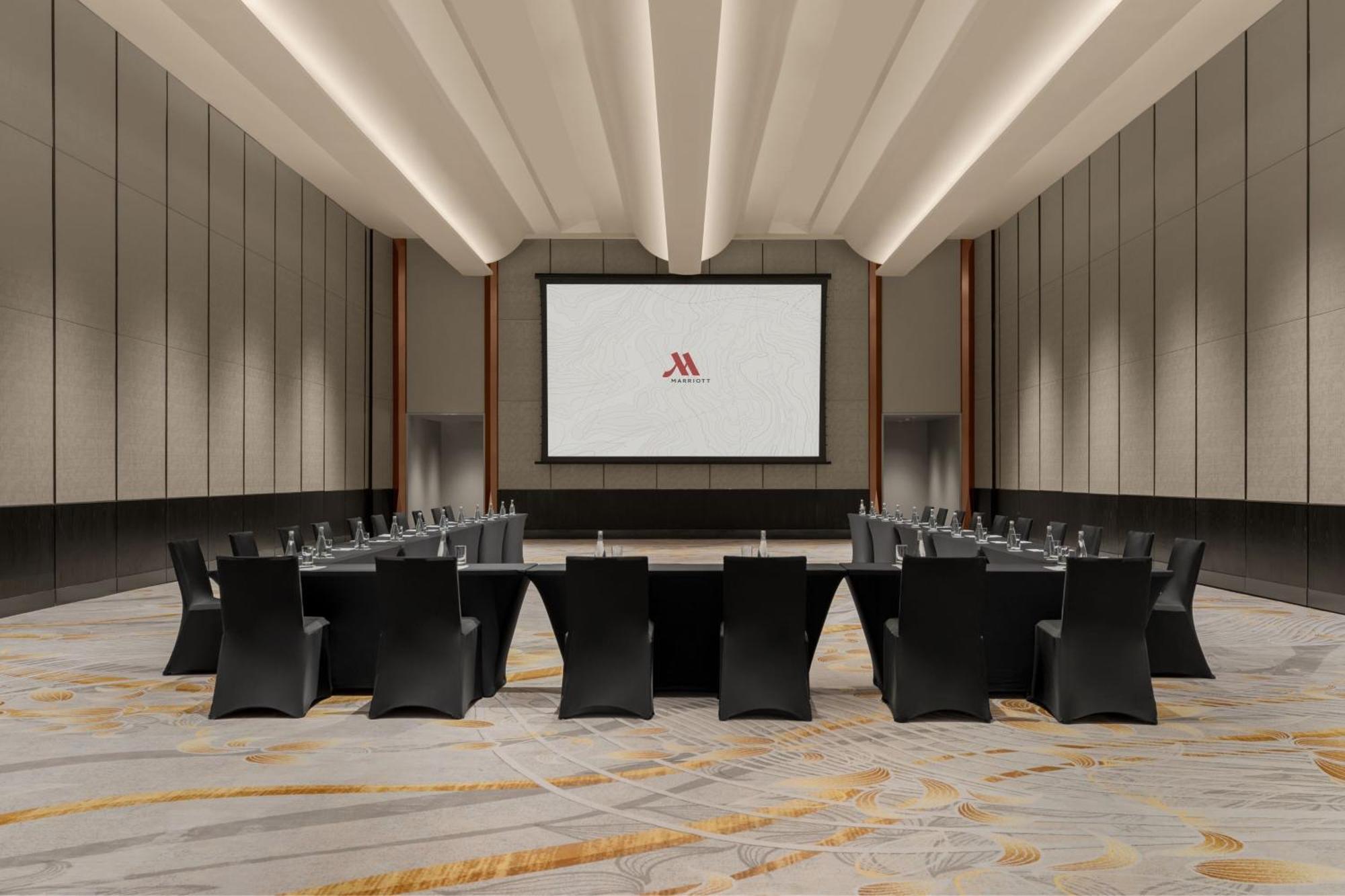 Le Meridien Hotel Chiang Mai