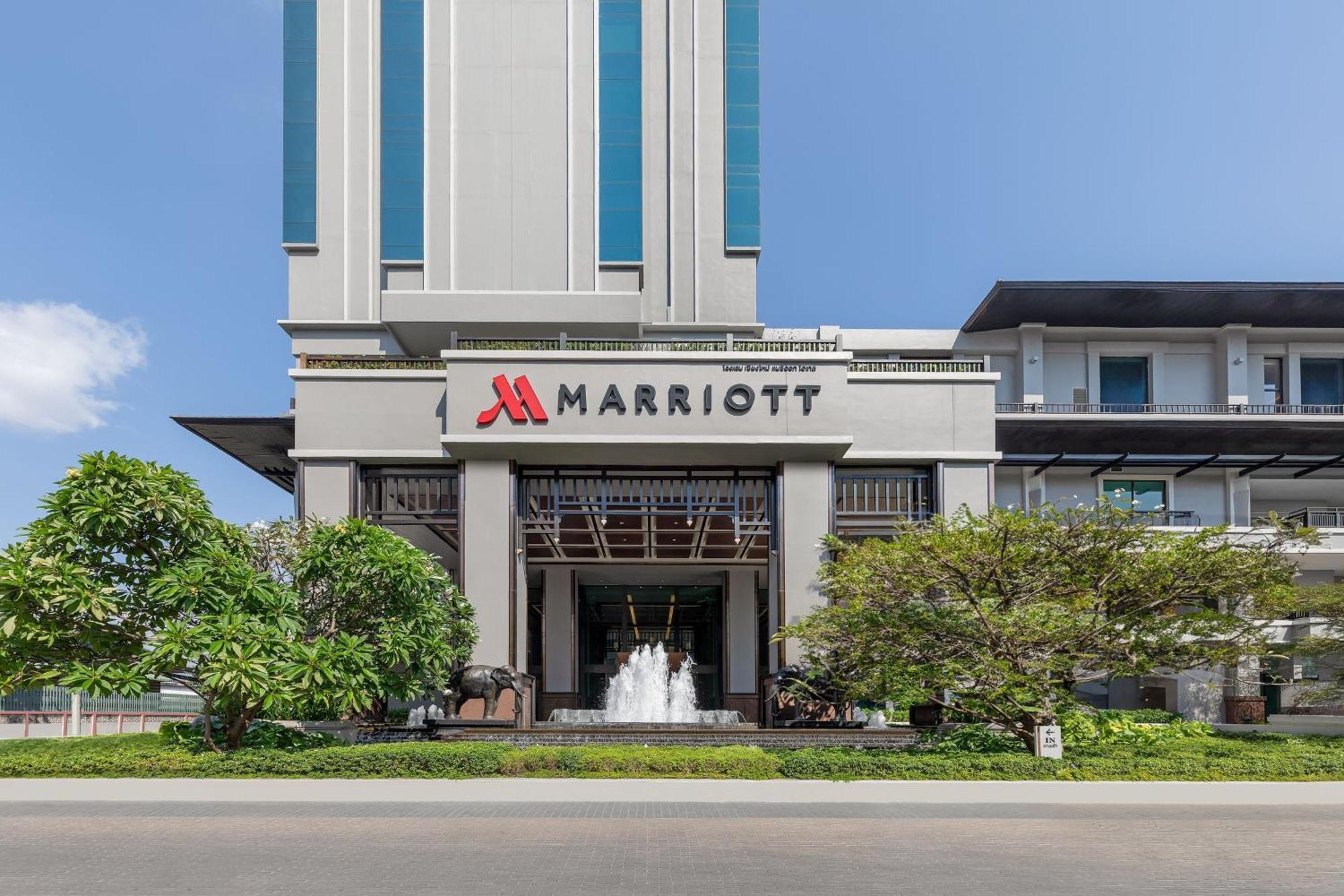 Le Meridien Hotel